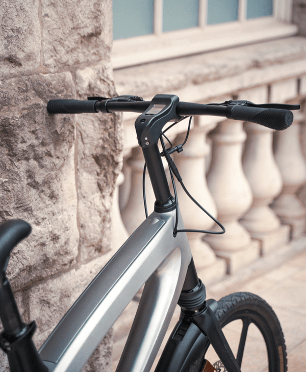 Cruzaa E-Bike with Built-In Speakers & Bluetooth 240W
