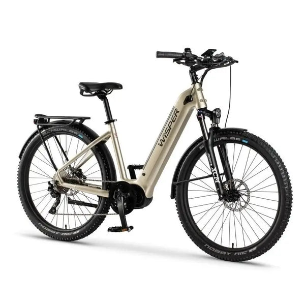 Angled view of Wisper Wayfarer M7 step-through e-bike in silver with front suspension and rugged tyres