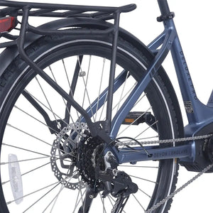Close-up of the Ampere Deluxe Pro black rear cassette disc brake rotor and derailleur with Devon England chainstay.