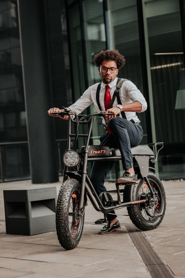 Cruz73 Retro Fat Tyre Electric Bike 250W