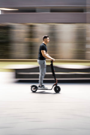 Cruzaa Commuta Electric Scooter 350W - Black