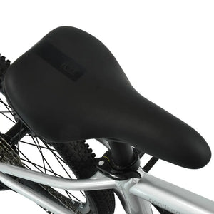 HOY junior saddle on the Titanium Silver HOY Pentland