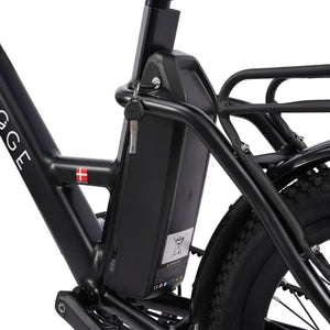 Hygge Herlev electric bike removable battery with key lock mounted on step through frame.