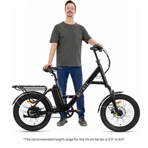 Hygge Herlev electric bike with rider showing recommended height range and full bike size comparison.