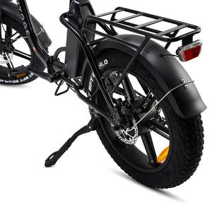 Detail shot of the powerful 250W rear hub motor and sturdy pannier rack on the Hygge Vester Step electric bike.