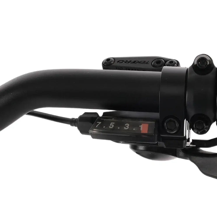 Hygge Vester Step ebike 7 speed twist gear shifter and Tektro hydraulic brake lever on handlebar