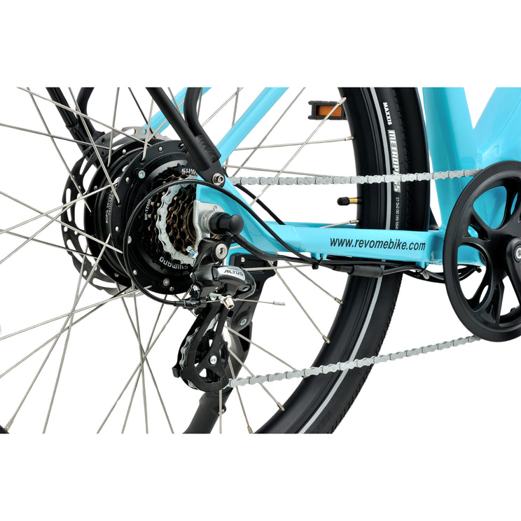 Revom U1 all-terrain e-bike rear wheel with gear system.