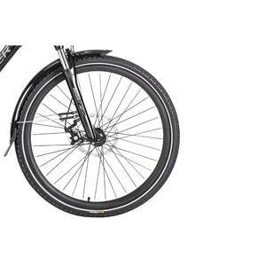 Front wheel of the Wisper 905 Crossbar Touring Hybrid Electric Bike 250W featuring an SR Suntour suspension fork and disc brake, designed for comfortable hybrid riding.