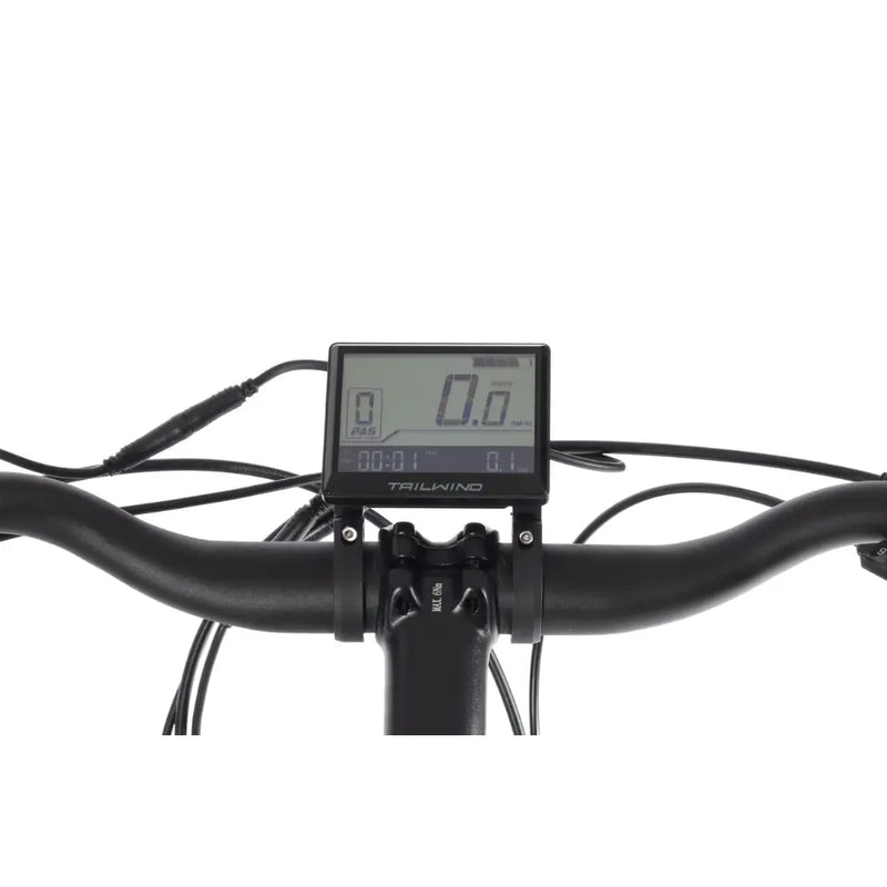 Close-up view of the Wisper Tailwind City electric bike handlebar and LCD display
